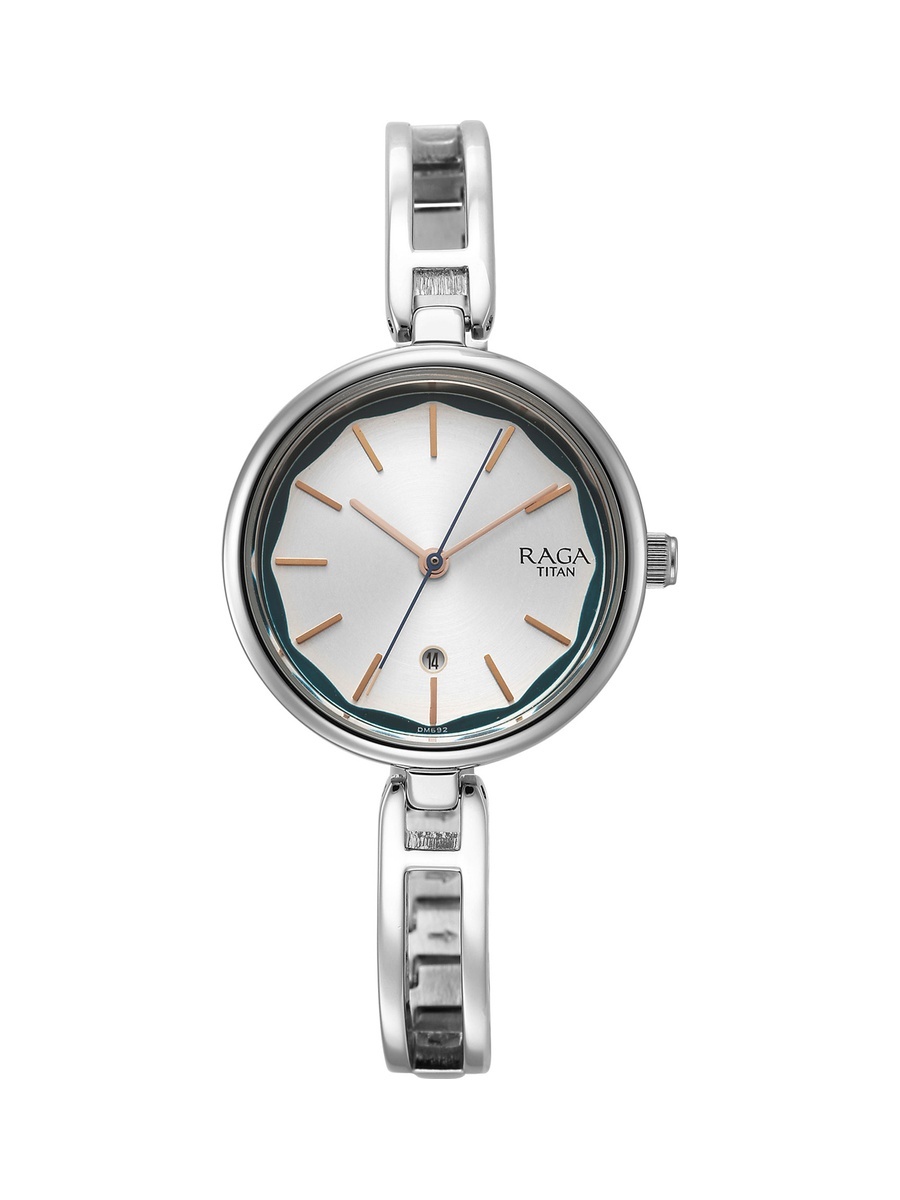 Women Analog Watch with Silver Dial and Stainless Steel Bracelet