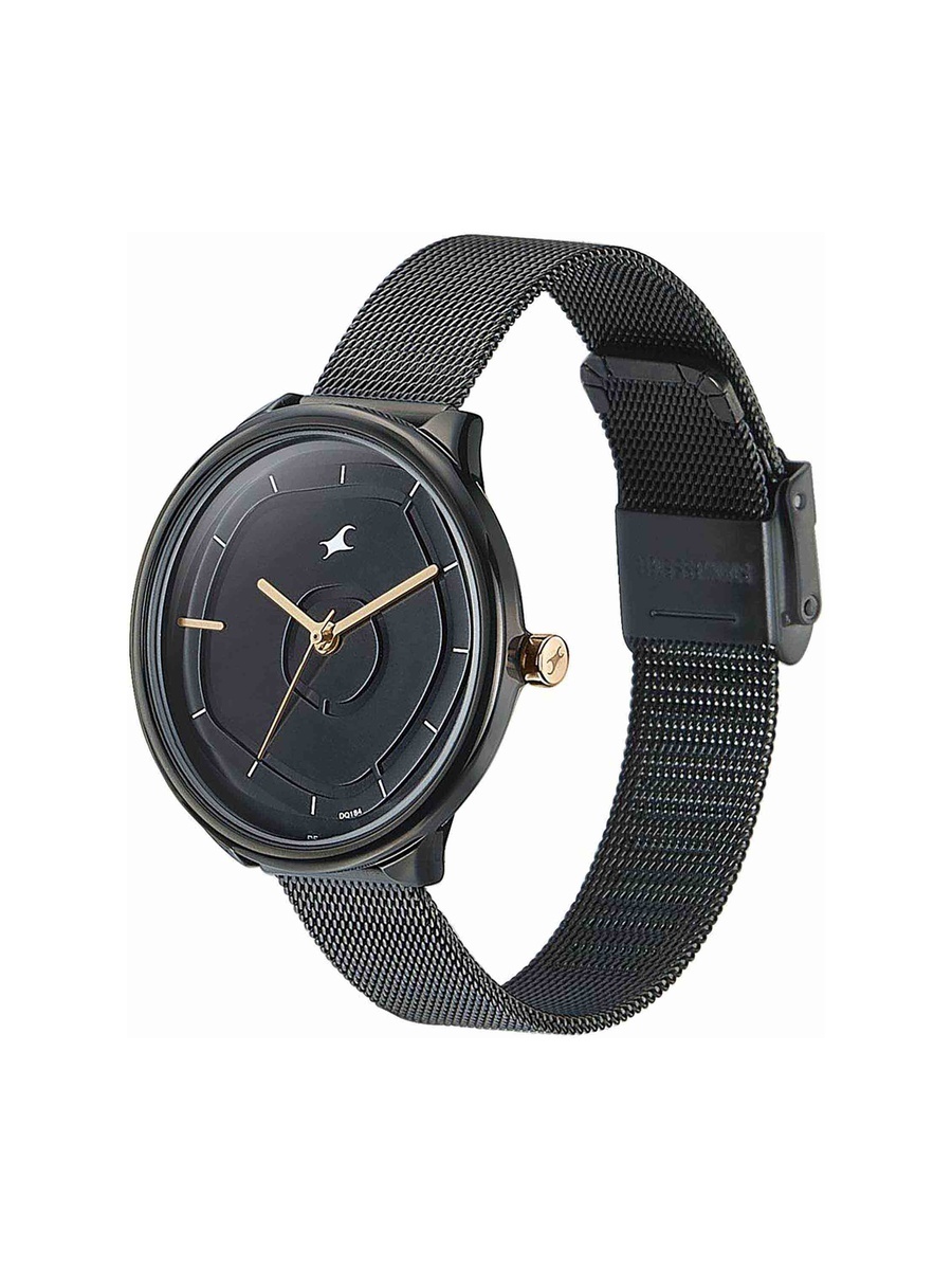 Stunners 8.0 Women Black Dial Watch with Stainless Steel Mesh Strap