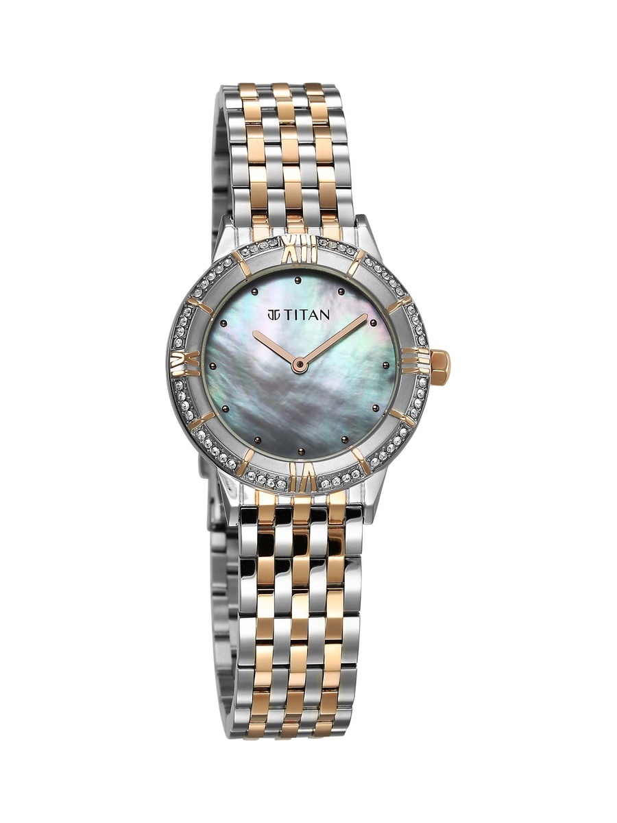 Women Glamour Quartz Watch with Mother of Pearl Dial