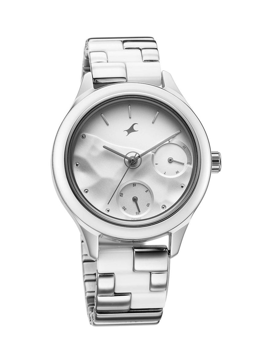 Women Silver Dial Watch with Metal Strap