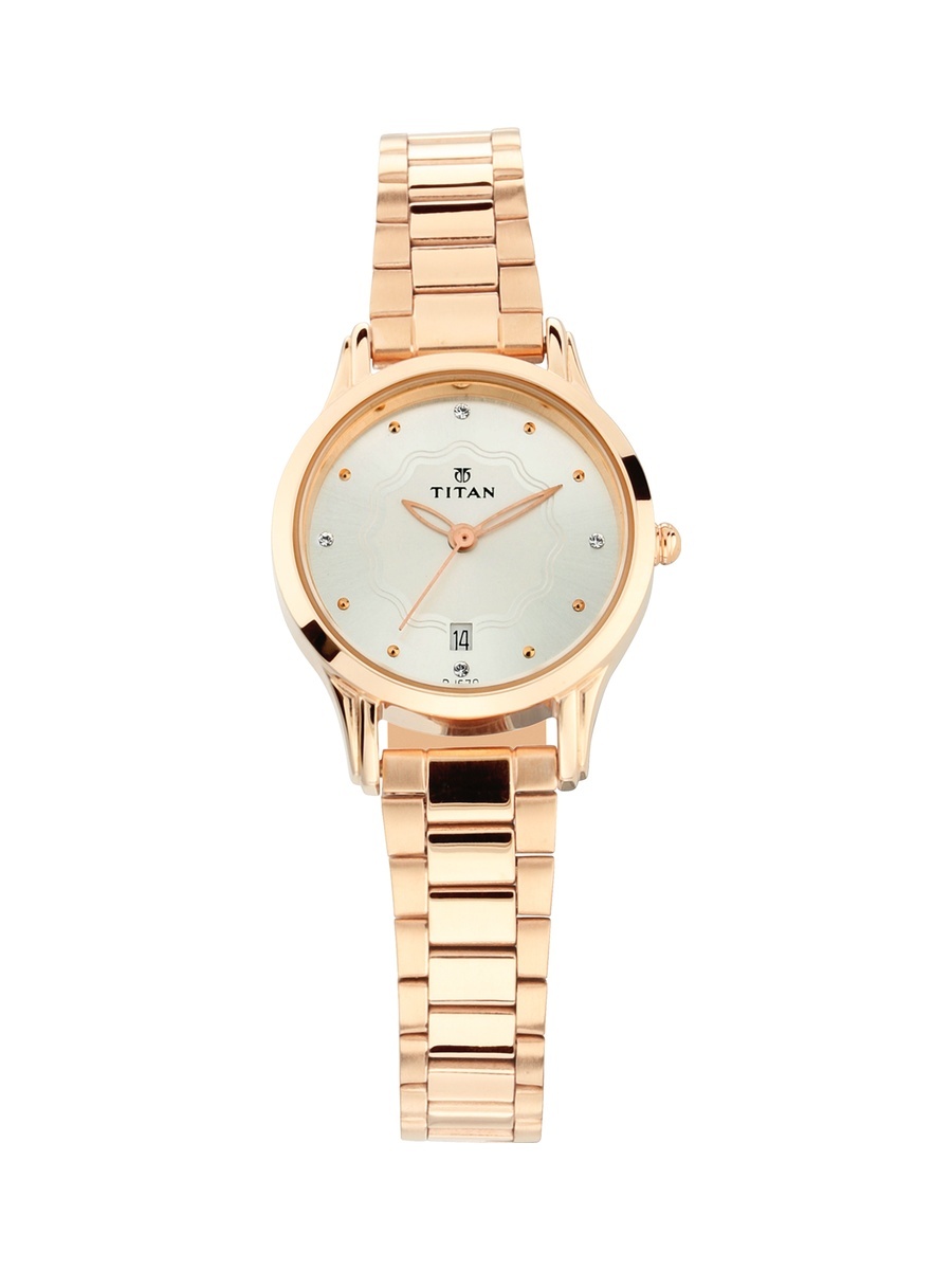Women Quartz Watch with Silver Dial and Metal Strap