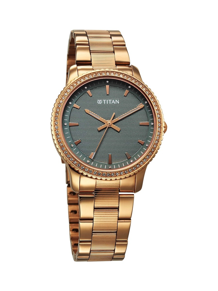 Women Green Dial Watch with Stainless Steel Strap
