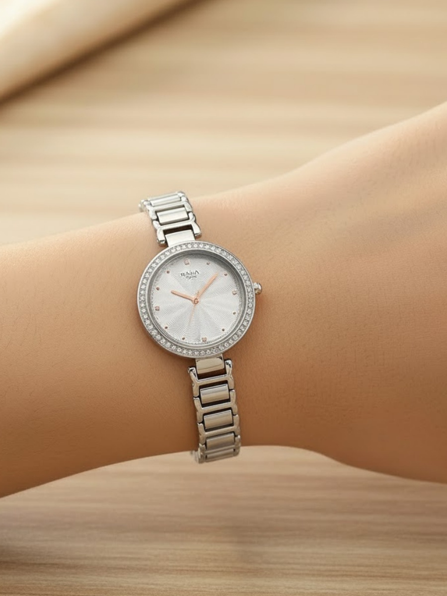 Women Raga Memoirs Watch with Silver Dial and Brass Strap, Quartz Movement