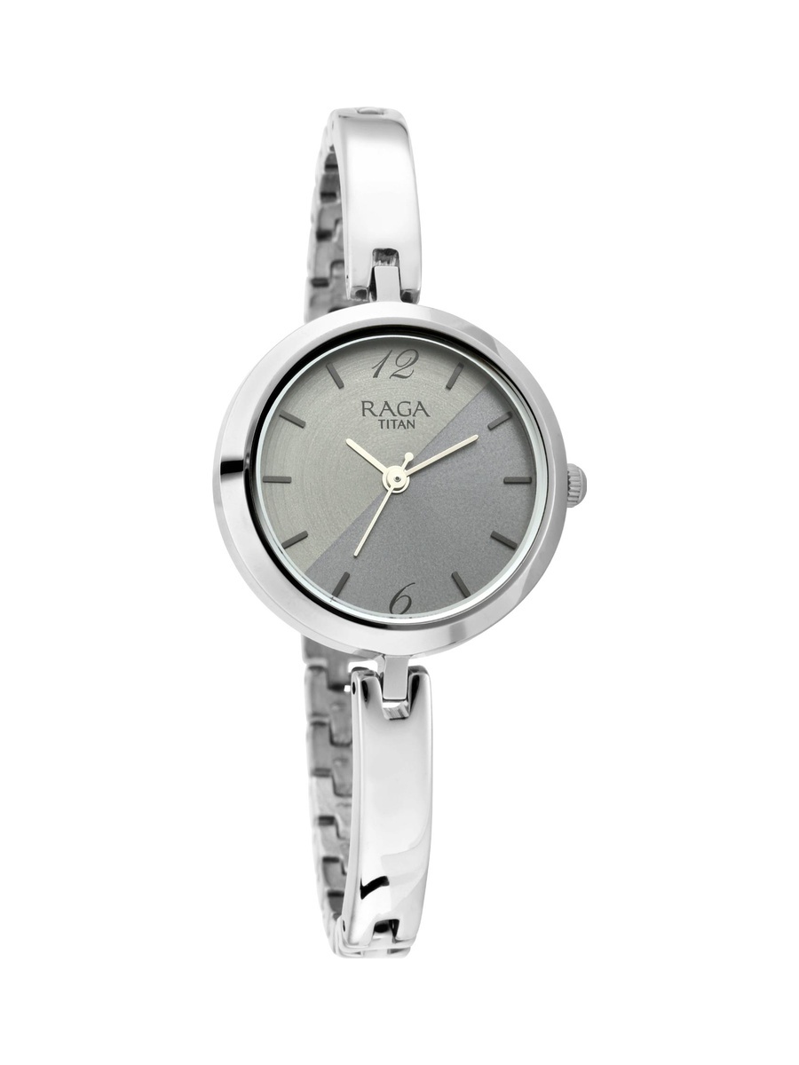 Women Raga Viva Watch with Silver Dial and Metal Strap, Quartz