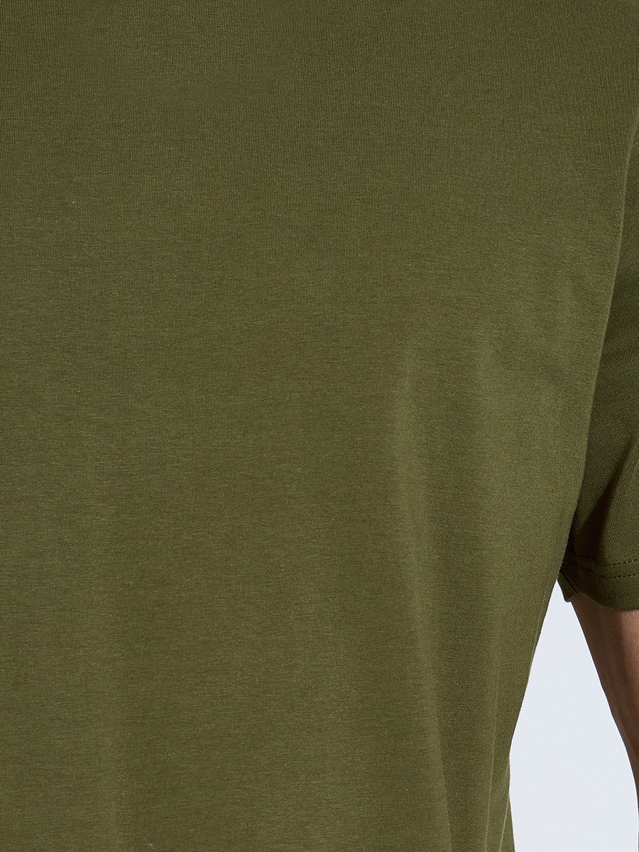 Men Olive Crew Neck Regular Fit T-Shirt