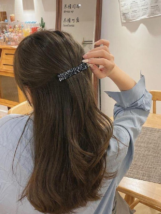 Set of 5 - Embellished Hair Clips
