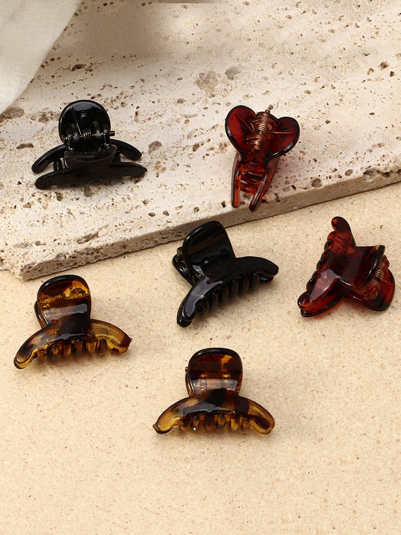 Set of 6 - Assorted Hair Claw Clip
