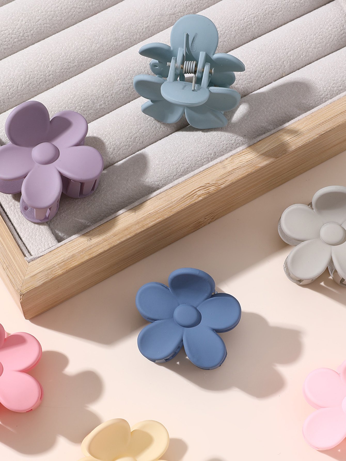 Set of 7 - Flower Hair Claw Clip