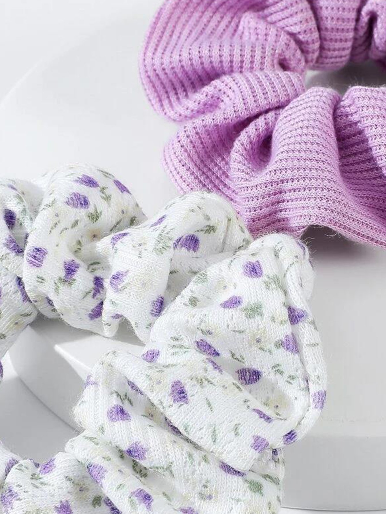 Set of 2 - Floral Print Hair Scrunchies