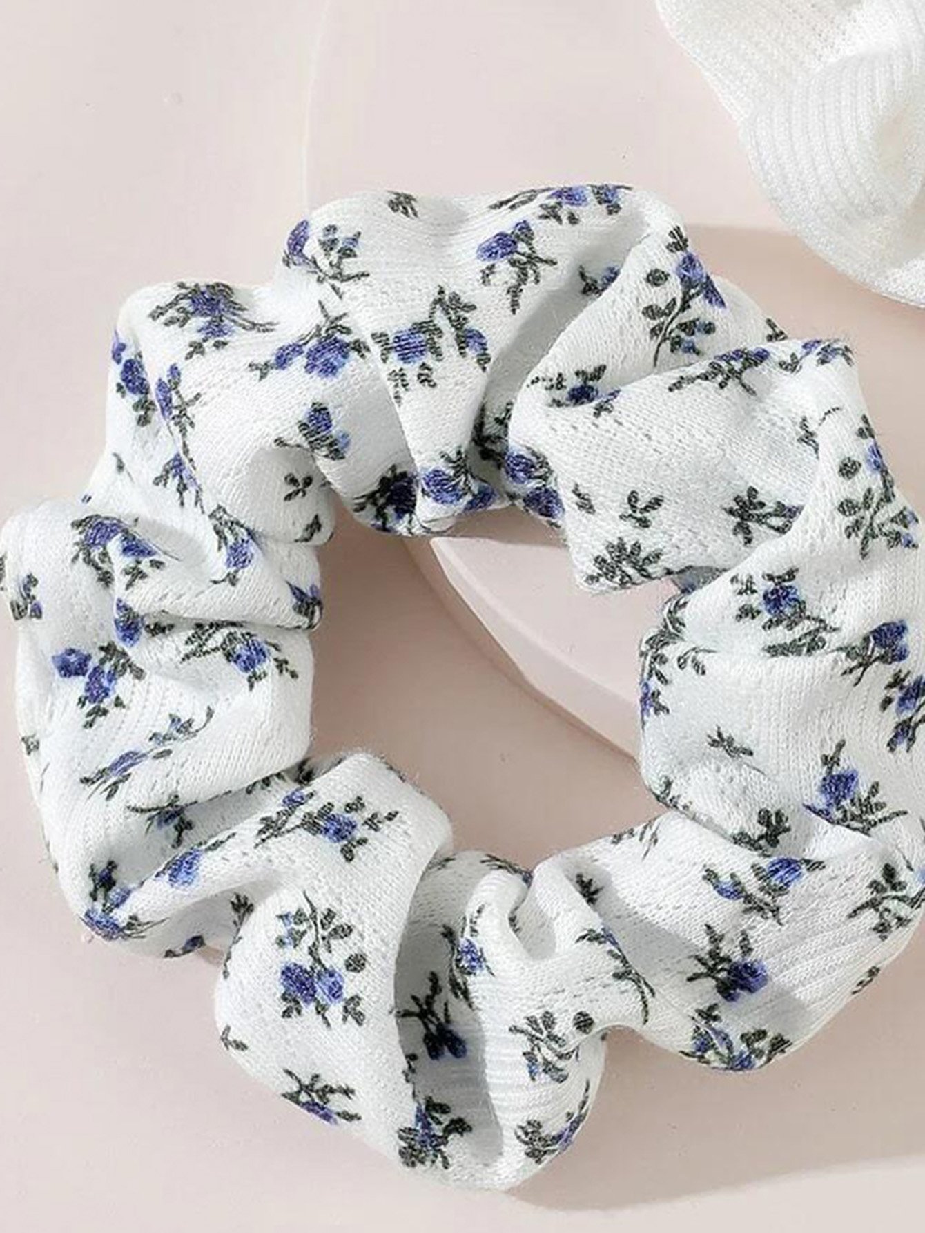 Set of 2 - Floral Print Hair Scrunchies
