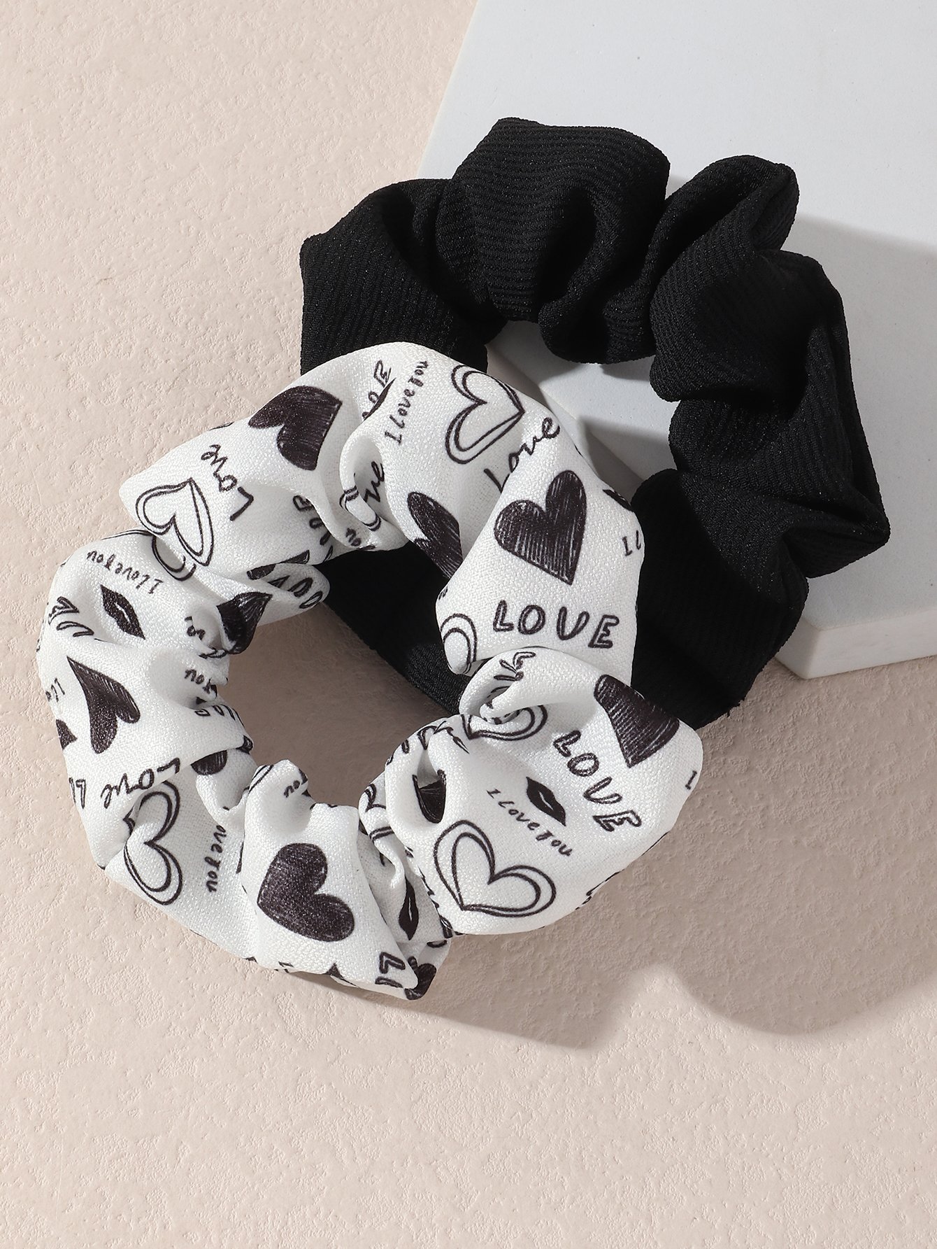 Set of 2 - Heart Print Hair Scrunchies