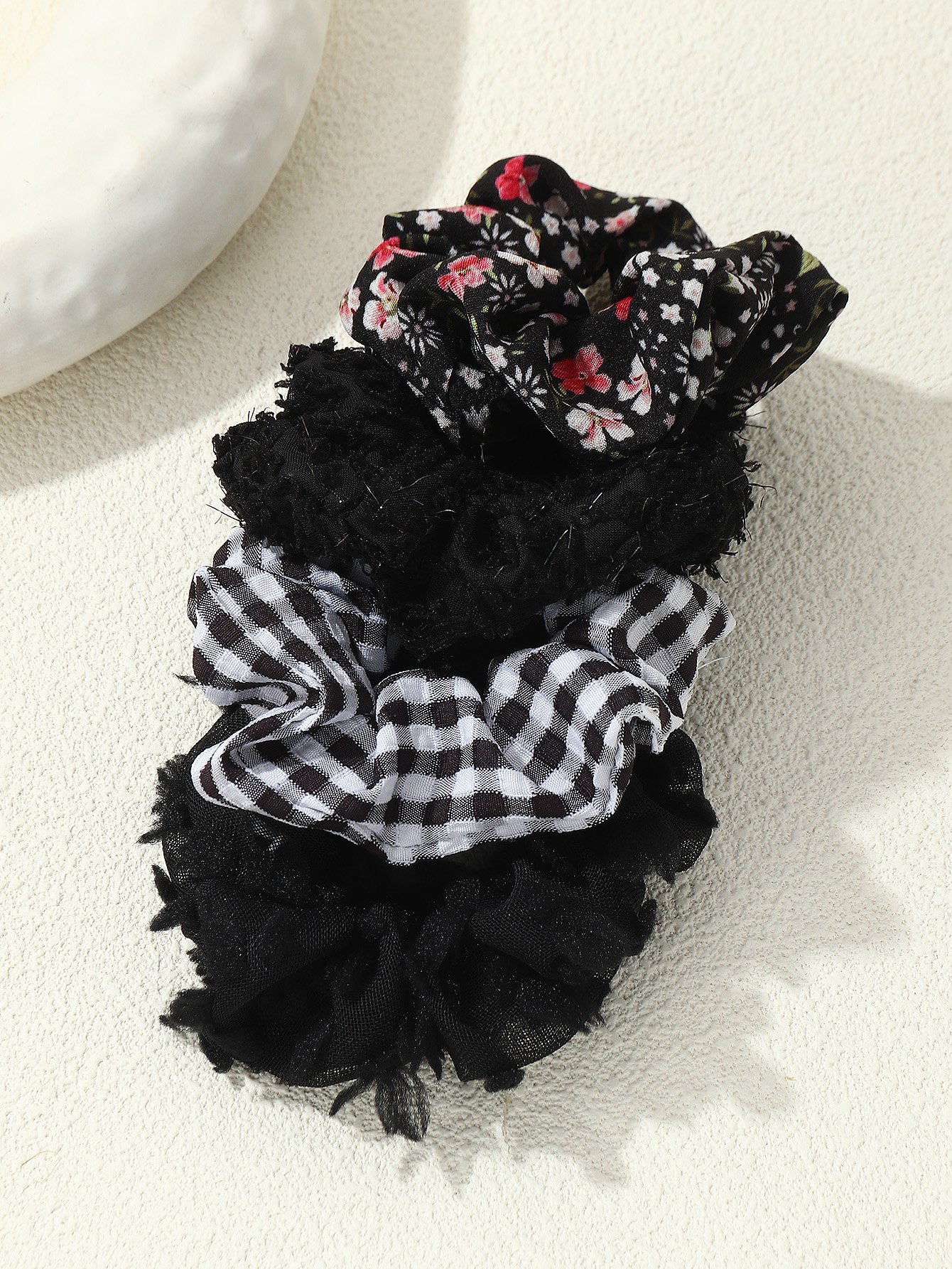 Set of 4 - Assorted Scrunchies