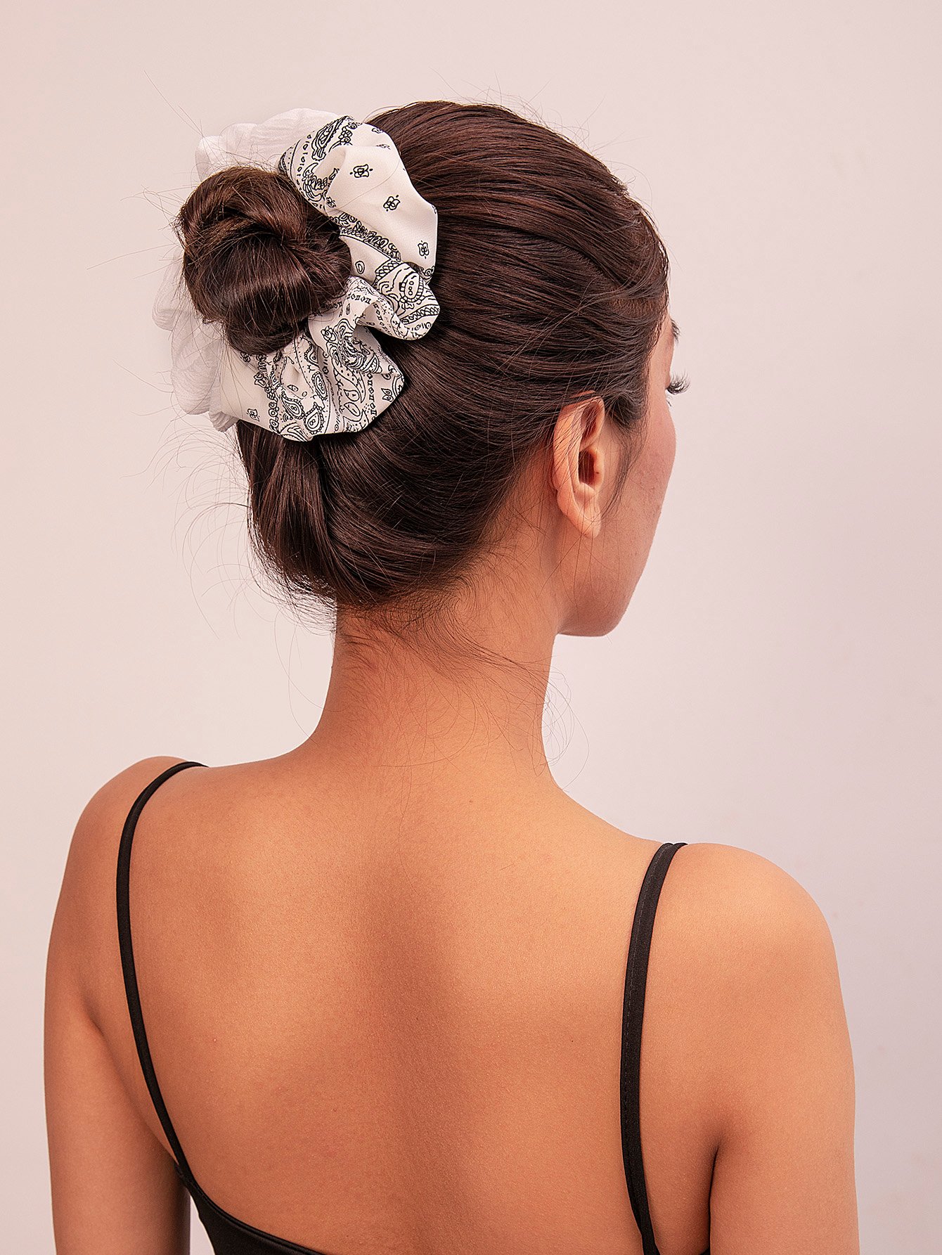 Set of 2 - Printed Scrunchies