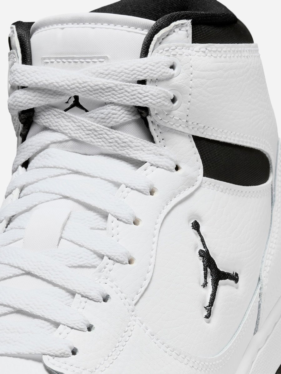 Jordan Court Connect Mid Shoes