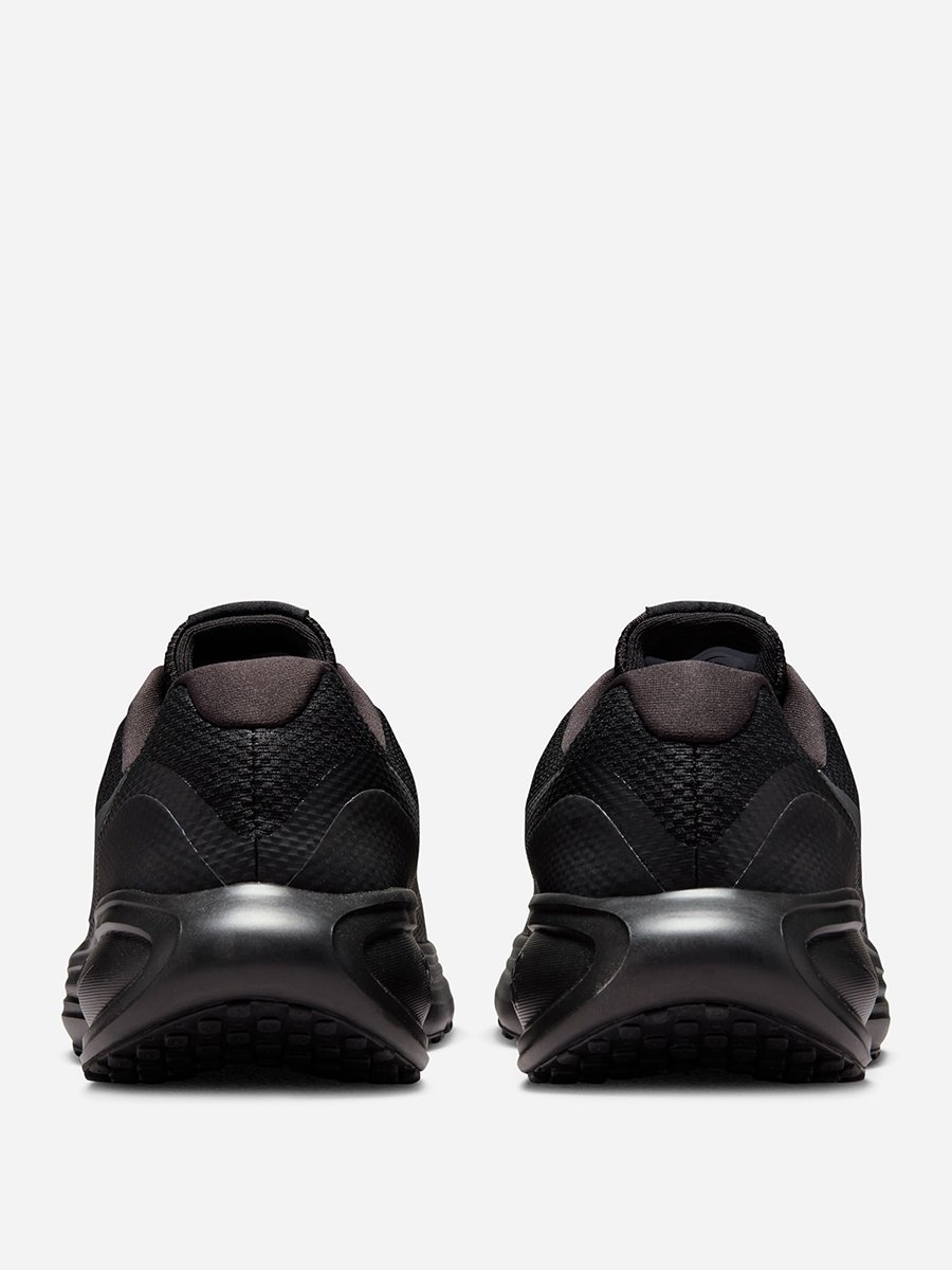 Revolution 8 Road Running Shoes
