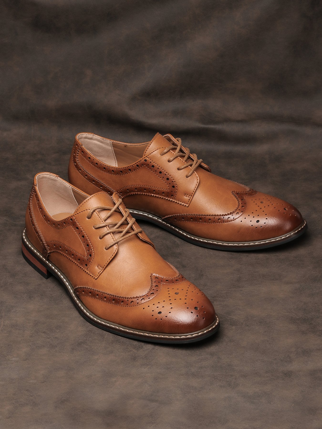 Men Brown Brogue Derby Shoes