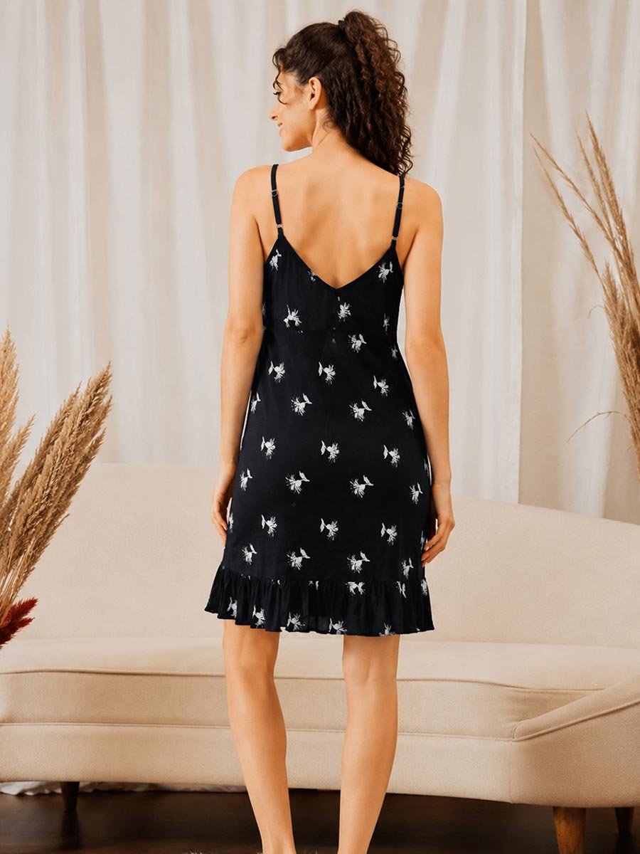 Black Sleeveless Floral Nightdress