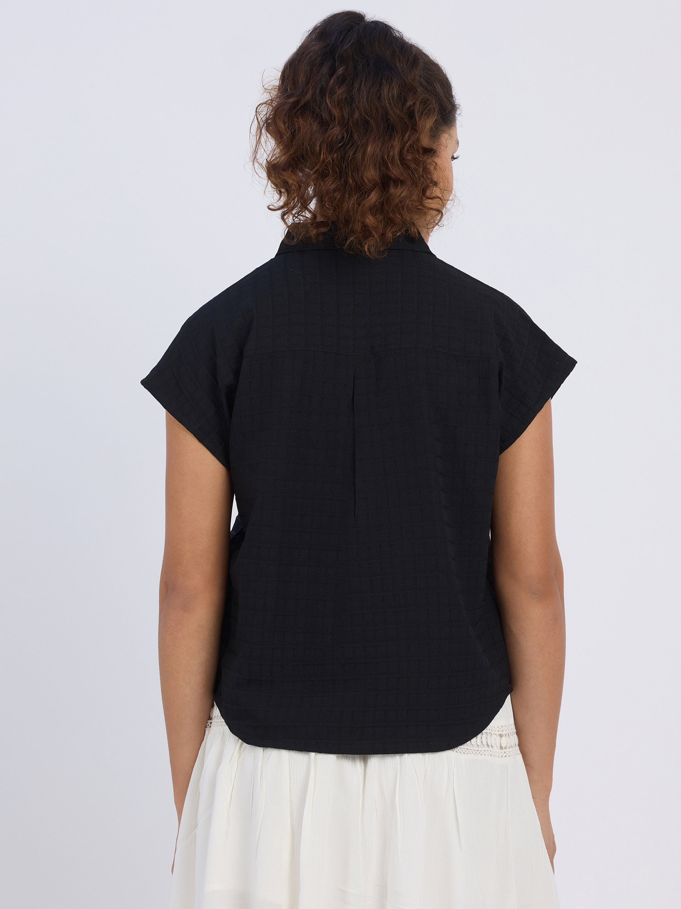 Black Textured Short Sleeve Shirt