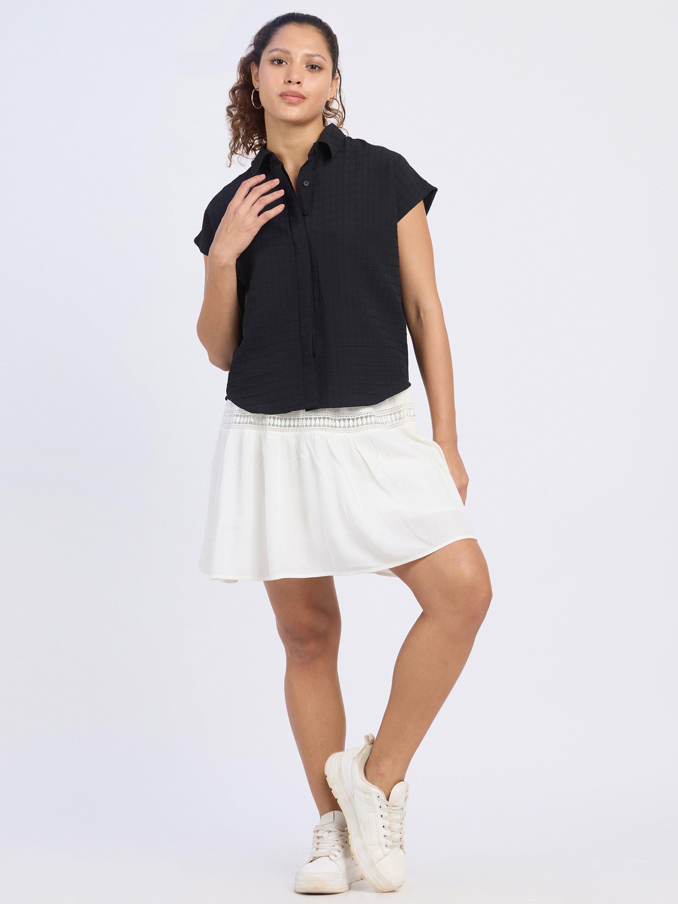 Black Textured Short Sleeve Shirt