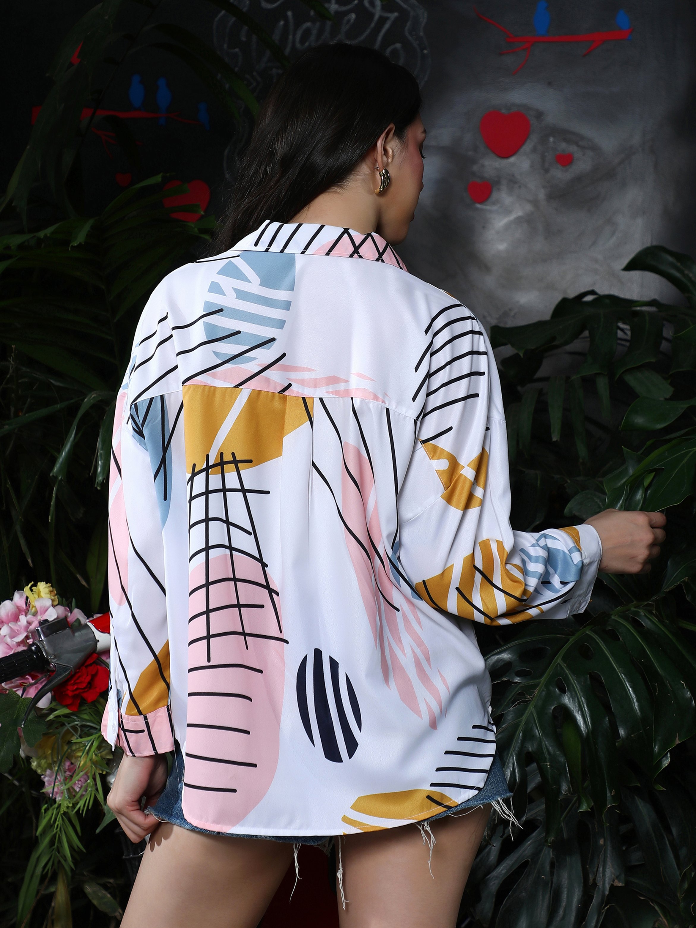 White Contrast-Foliage Imprint Oversized Shirt
