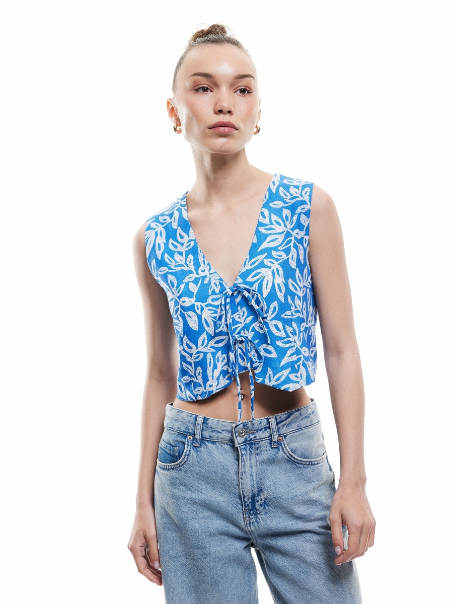 Printed V Neck Crop Vest