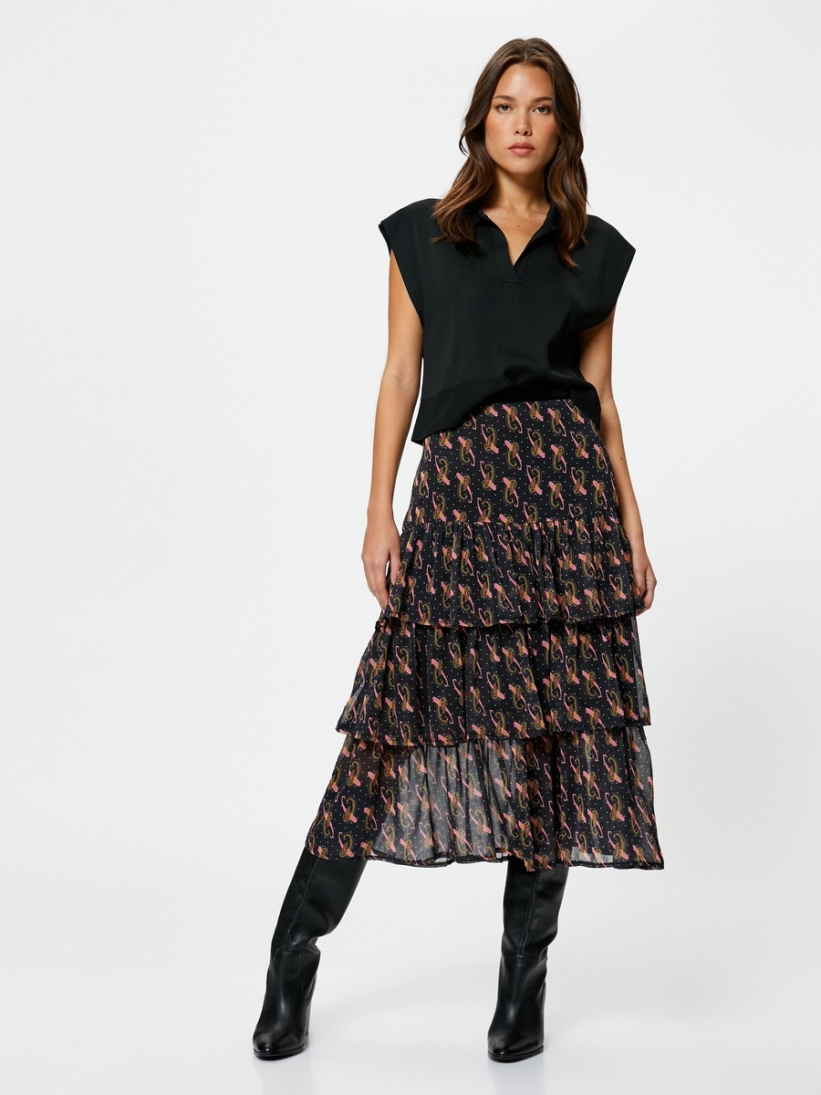 Mid Rise Chiffon Midi Skirt