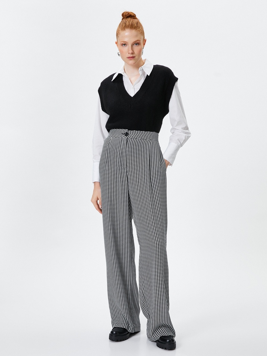 Houndstooth Printed High Rise Trousers