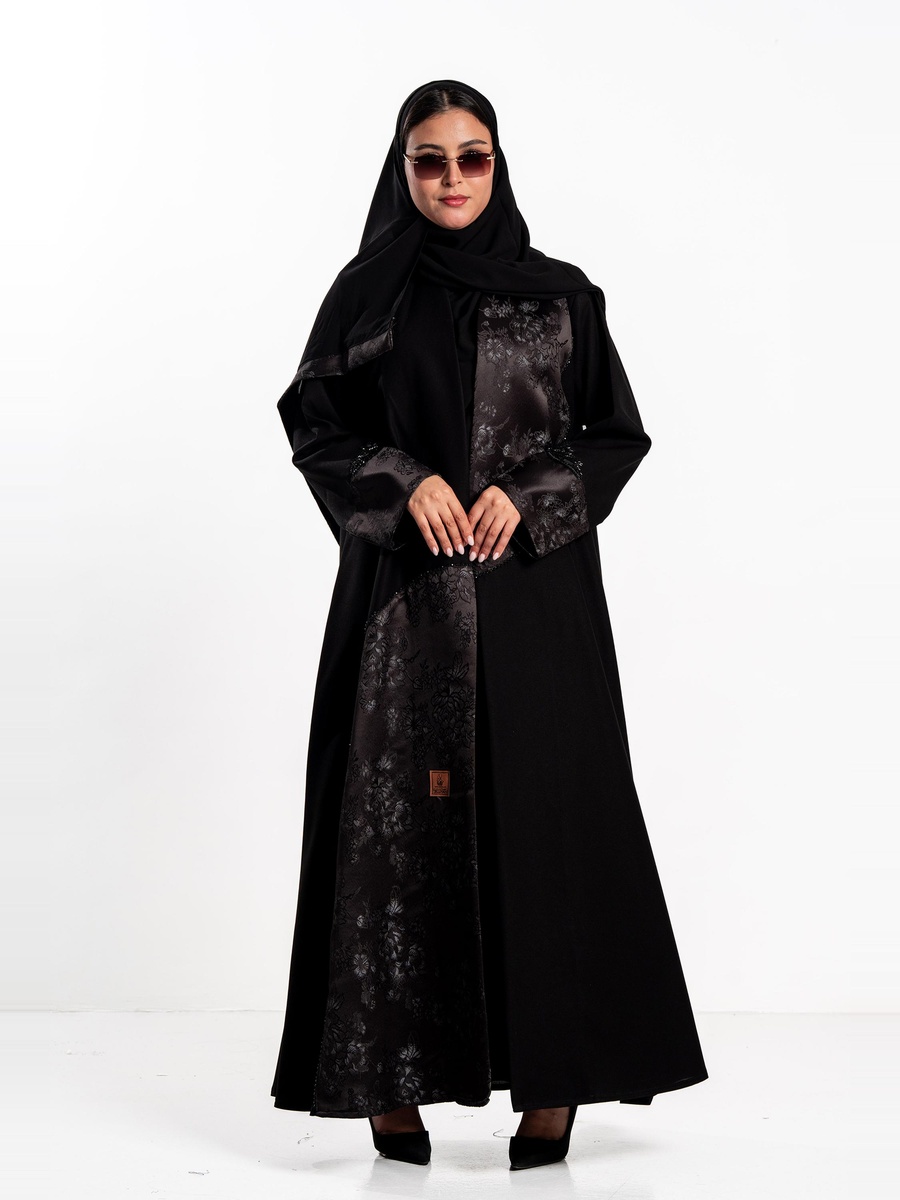 عباية روعة جاكار