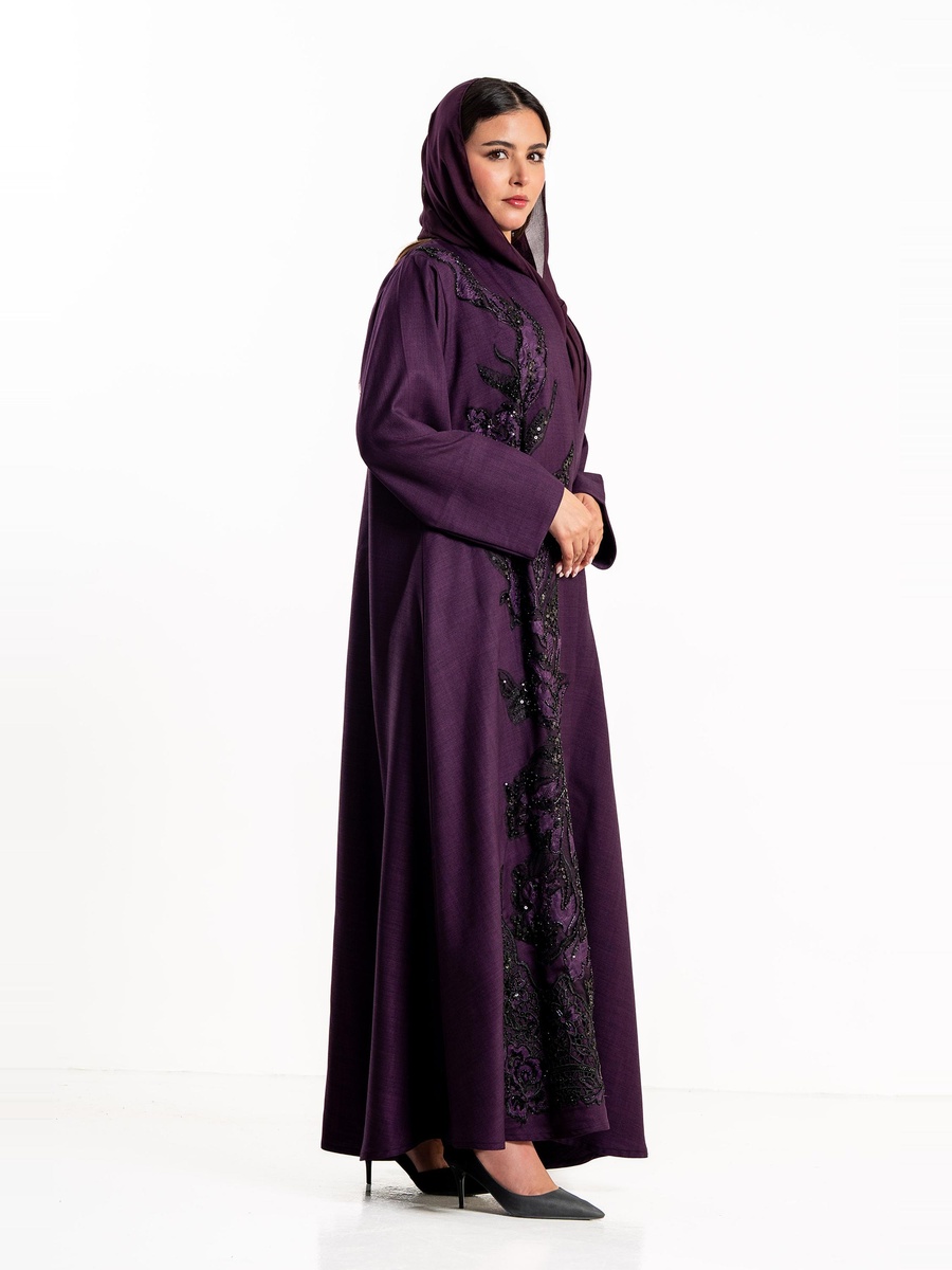 Shaimaa Abaya with Embellishment