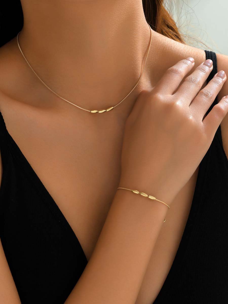 Gold Plain Chain Necklace