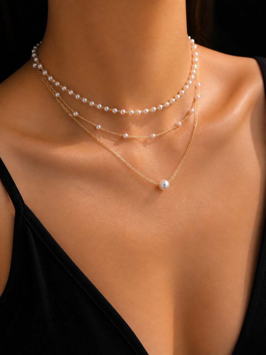 Multi-Layered Pearl Chain Set for Casual Wear
