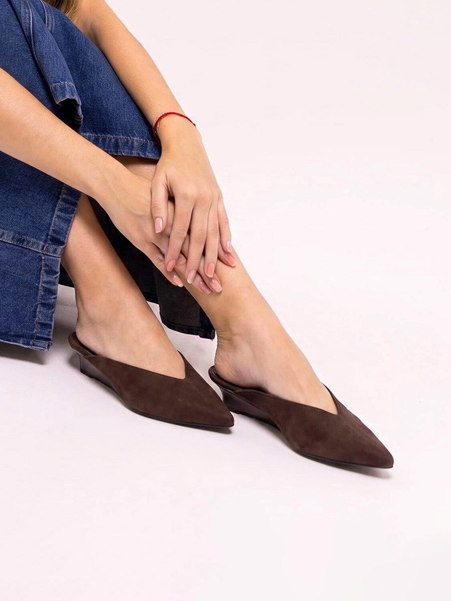 Brown Suede-Look Pointed Toe Mules