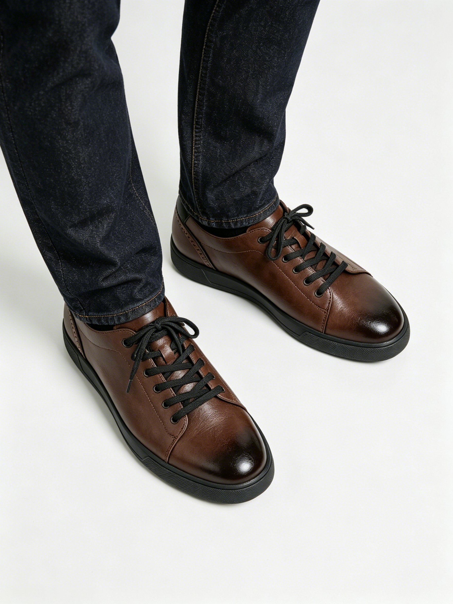 Men Brown Leather-Look Casual Shoes