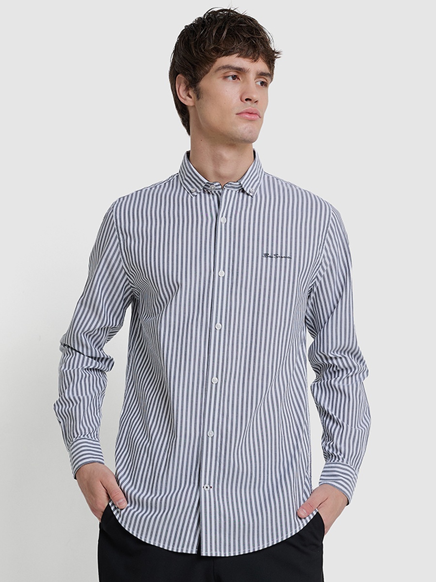 Men Striped Long Sleeves Shirt with Button-Down Collar