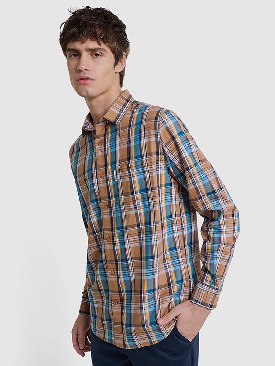 Men Checked Long Sleeves Shirt with Pocket