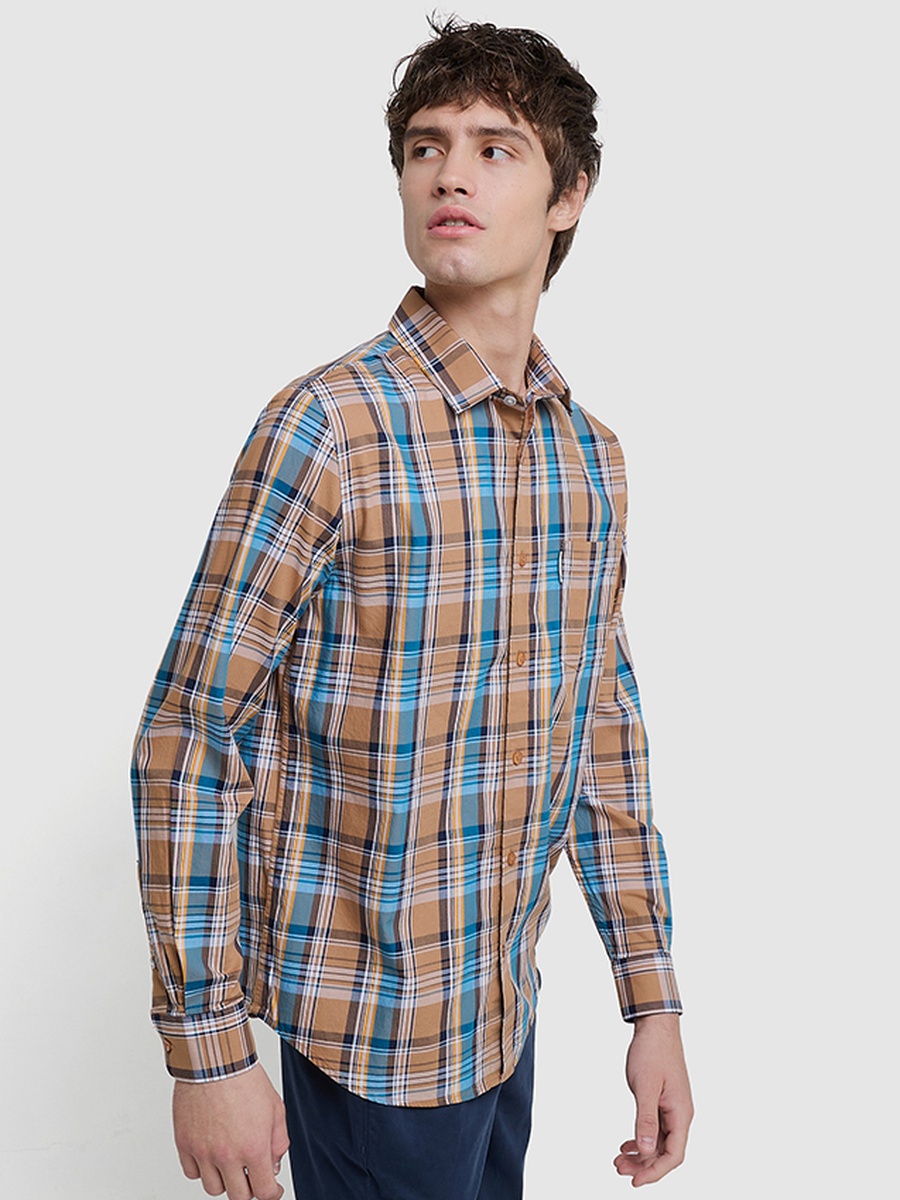 Men Checked Long Sleeves Shirt with Pocket