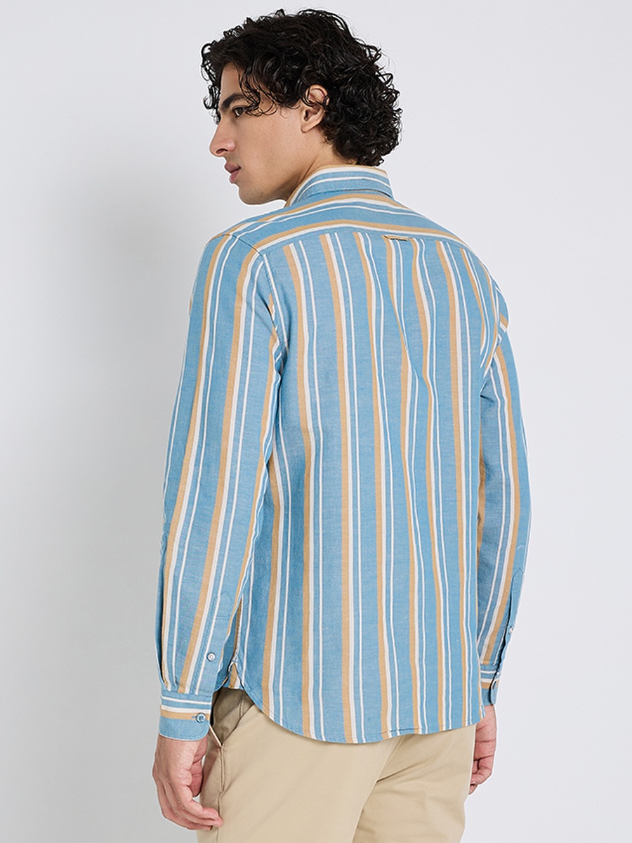 Men Striped Long Sleeves Shirt with Button-Down Collar
