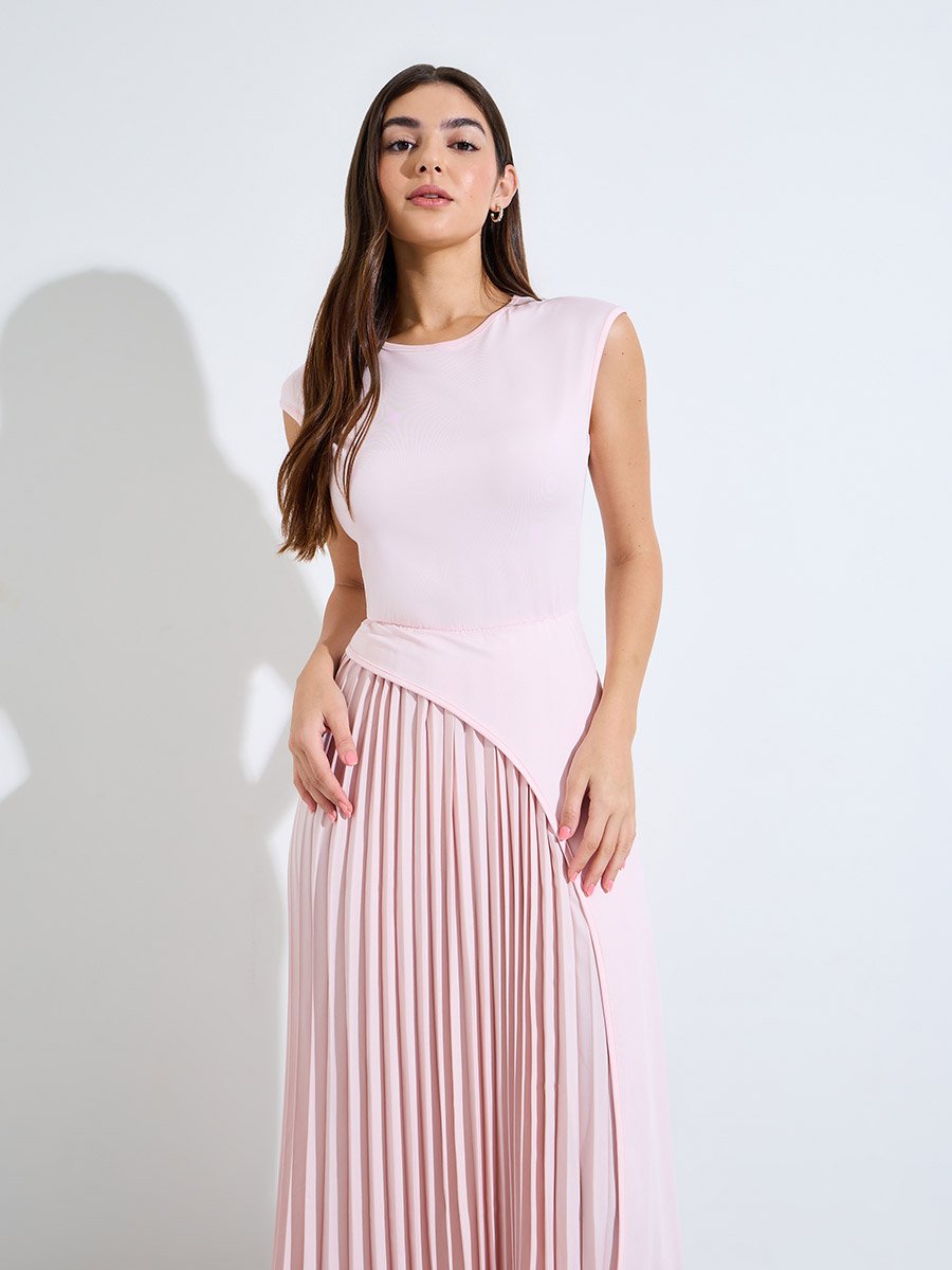 Pink Solid Pleated A-Line Maxi Dress