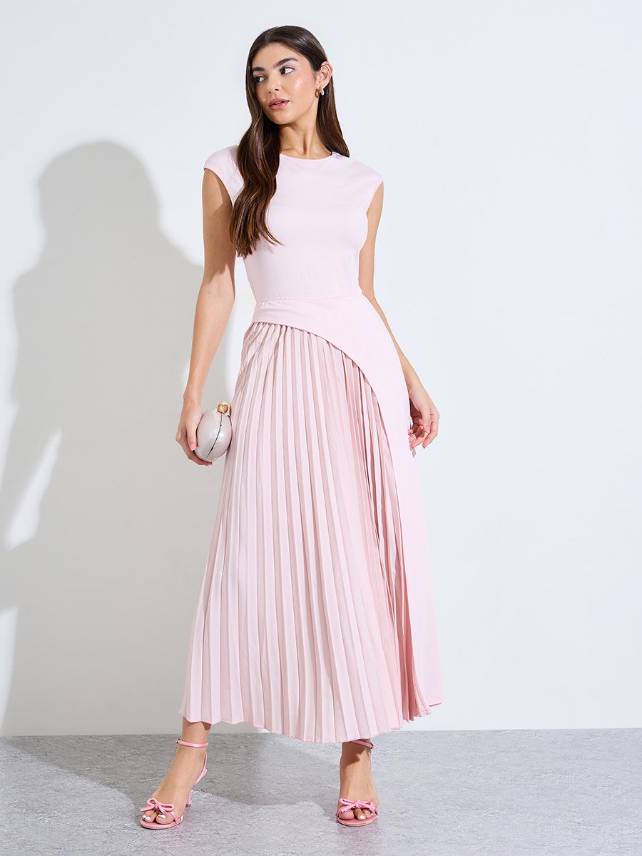 Pink Solid Pleated A-Line Maxi Dress