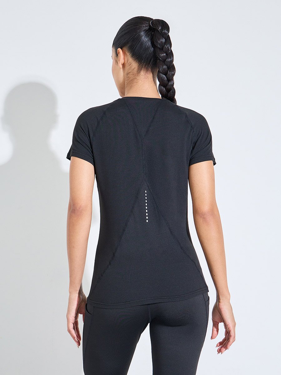 Black Solid Short Sleeves Active T-Shirt