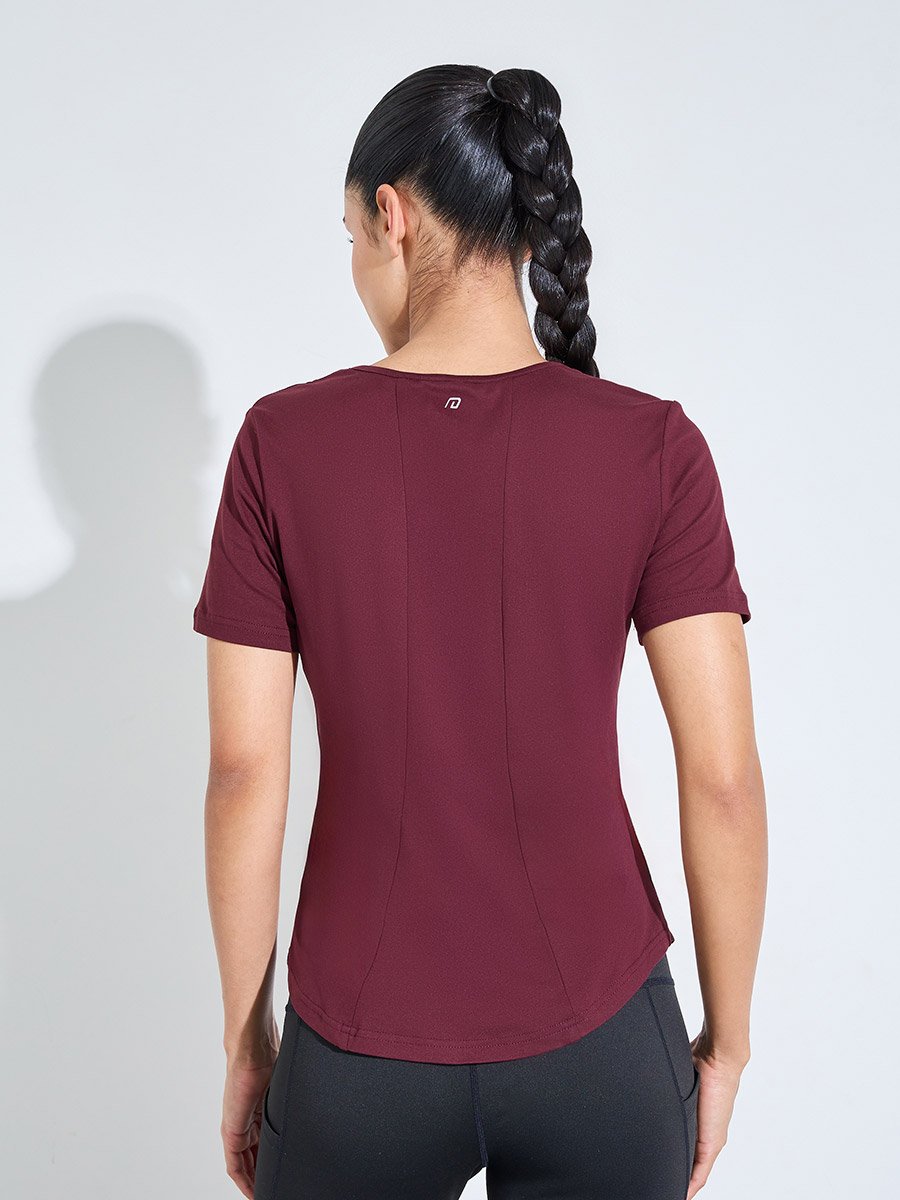 Burgundy Solid Ruched Activewear T-Shirt