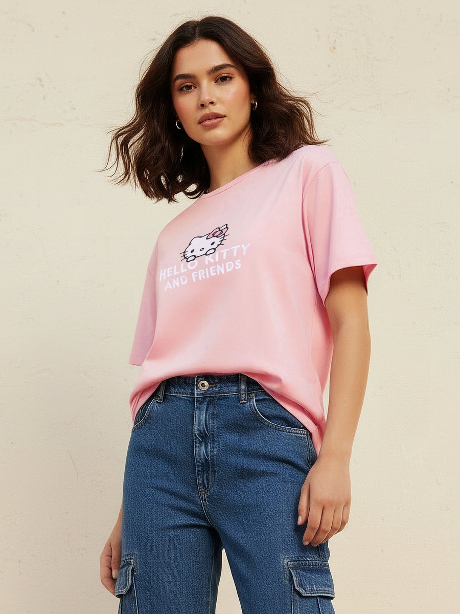 Hello Kitty Loose Fit T-Shirt 