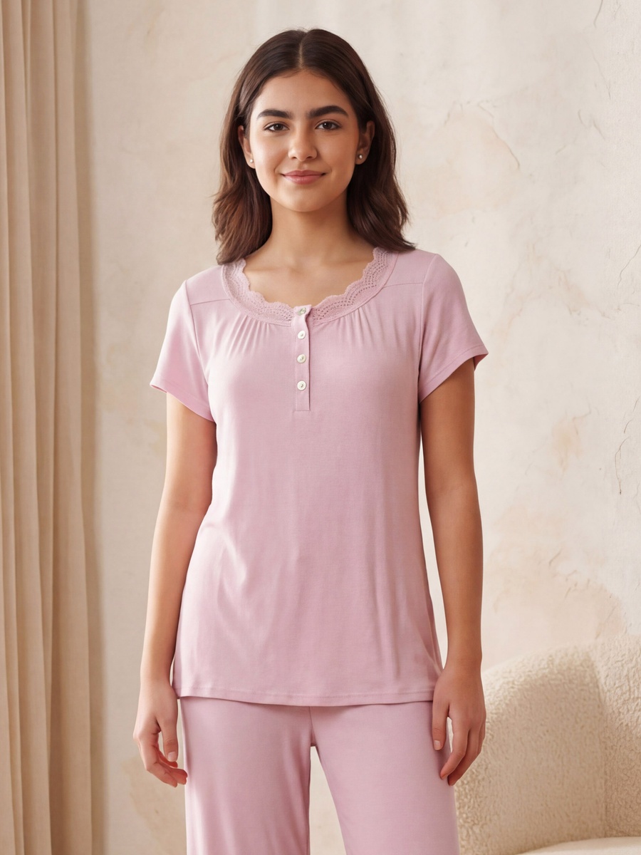 Pyjama Set with Ribbed Top and Trousers
