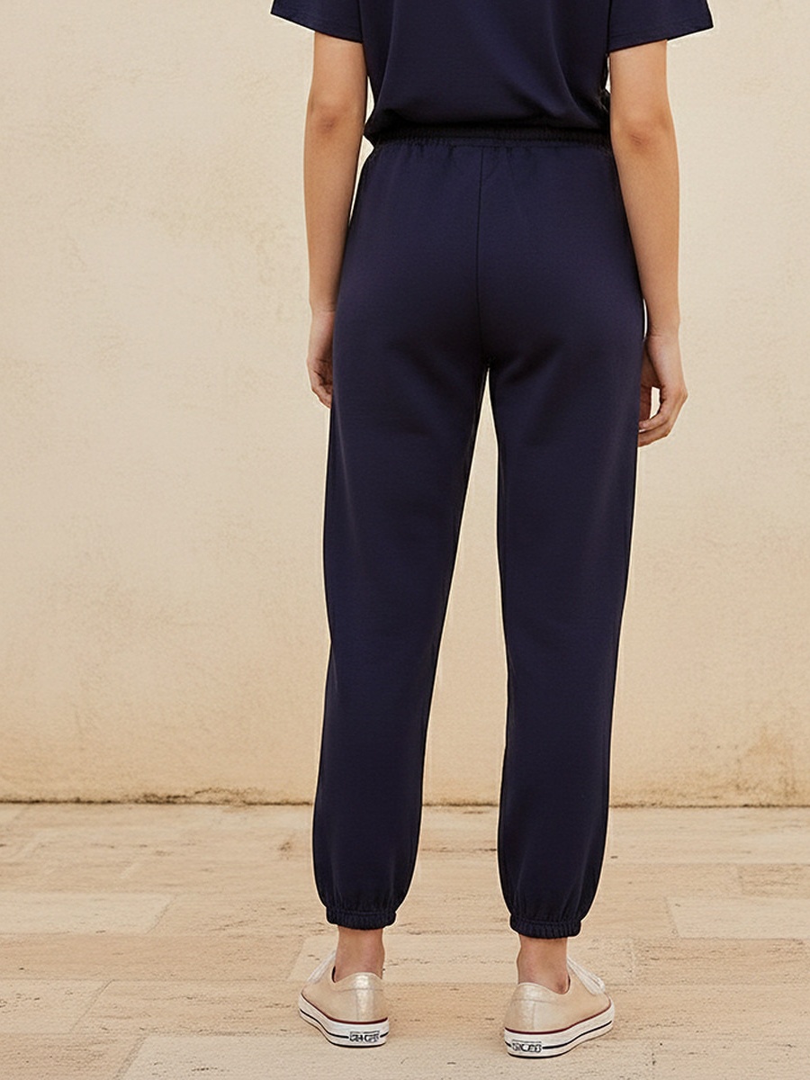 Yale University Mid-Rise Joggers Drawstring Closure