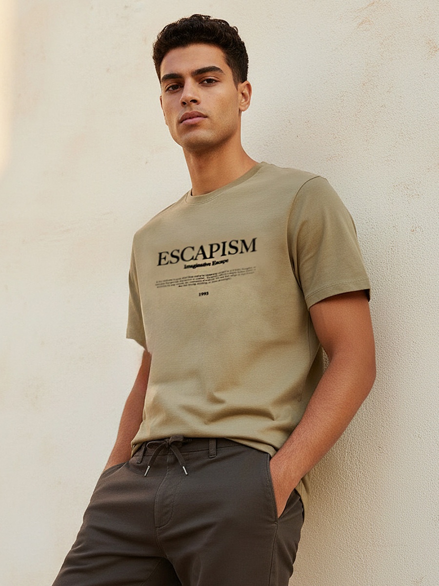 Men Slim Fit Crew Neck Short Sleeve Slogan Print T-Shirt 