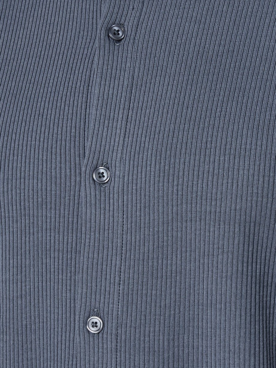 Men Regular Fit Collared Textured Short Sleeves Shirt
