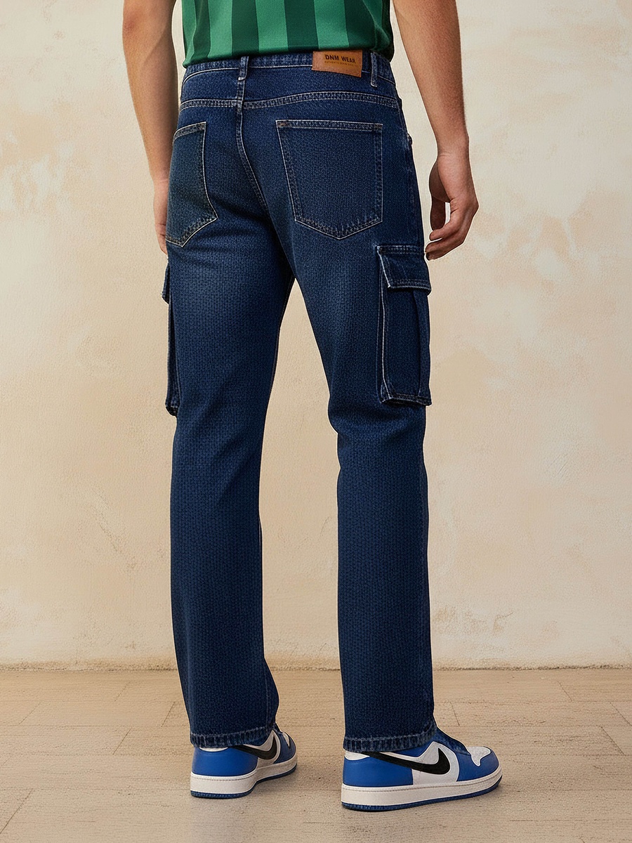 Men Regular Fit Mid-Rise Cargo Jeans