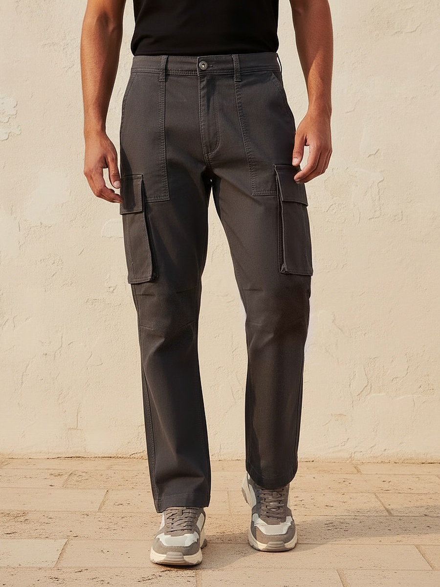 Men Regular Fit Twill Cargo Trousers