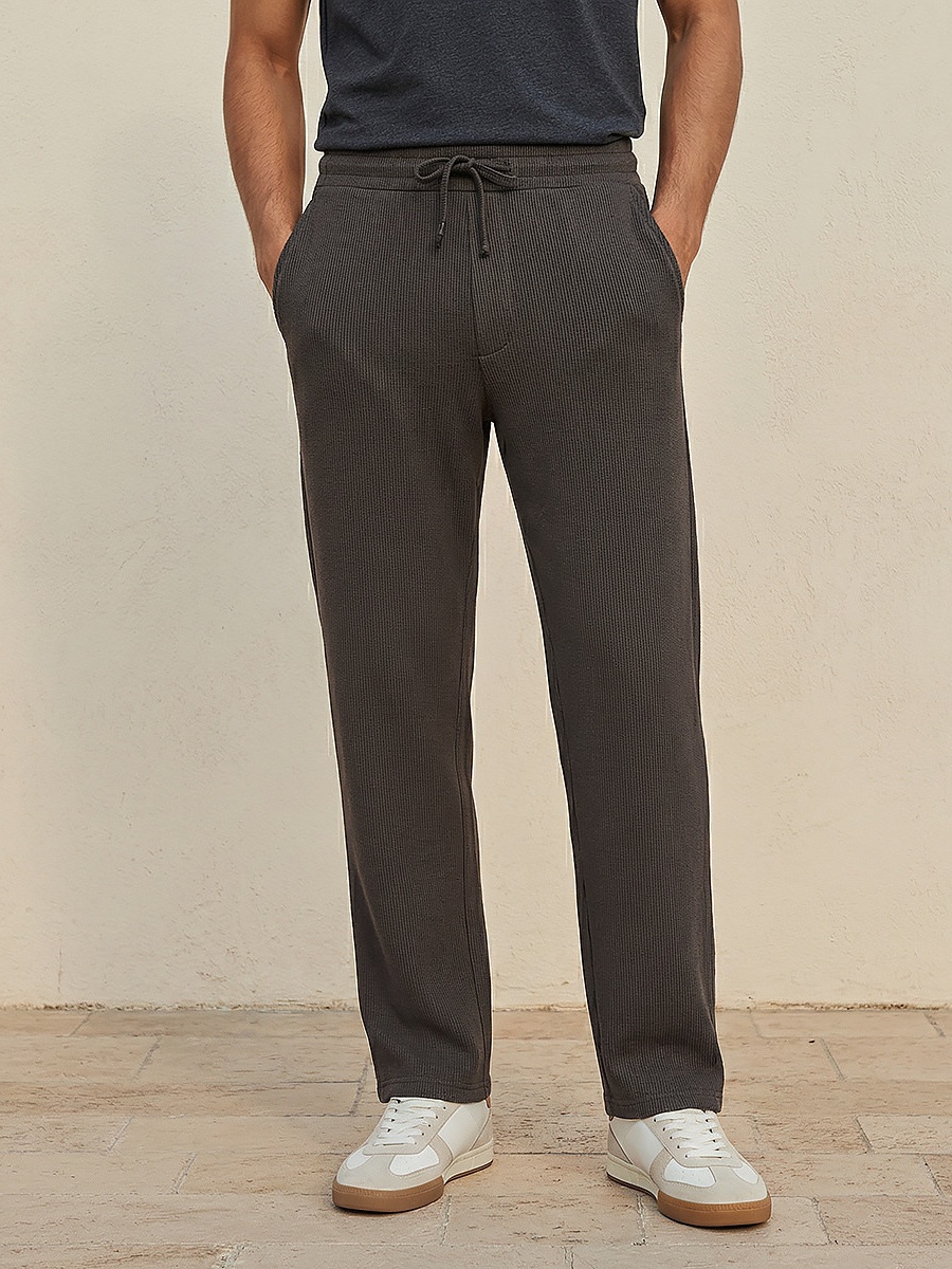 Men Textured Pyjamas