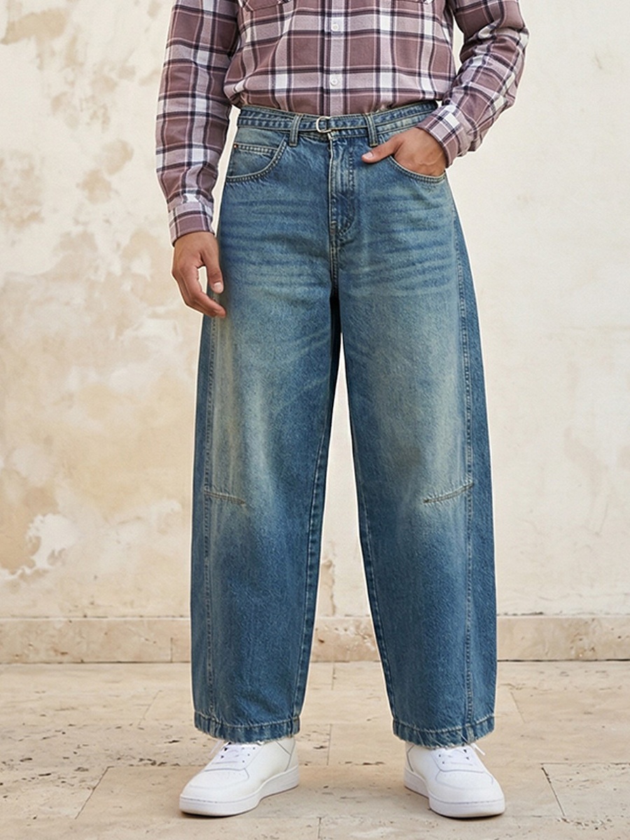 Men Baggy Fit Panelled Jeans